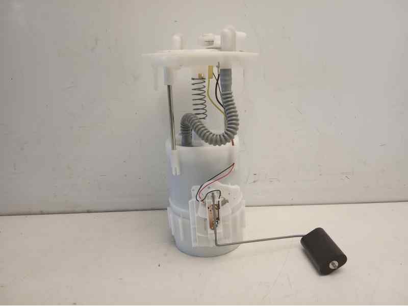 Recambio de bomba combustible para dacia dokker ambiance referencia OEM IAM 7610385AA  