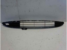 Recambio de rejilla paragolpes central para peugeot 206 berlina referencia OEM IAM 7414V2 107172106 PG0092120