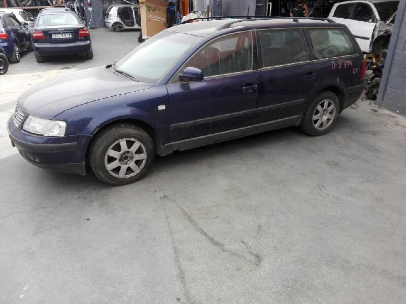 volkswagen passat variant (3b5) del año 2000