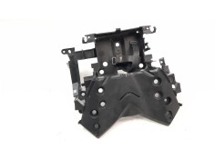 Recambio de moldura para yamaha x-max 125 referencia OEM IAM BL1H212B00  
