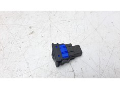 Recambio de interruptor para toyota aygo 1.0 cat referencia OEM IAM 8415200090   2
