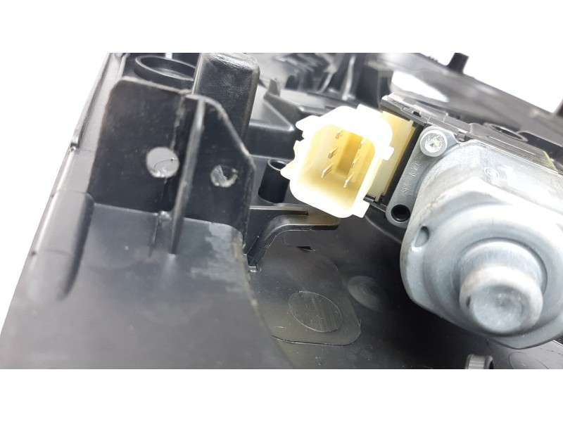 Recambio de elevalunas delantero derecho para ford fiesta (ccn) 1.5 tdci cat referencia OEM IAM C1BBA045H16AB 106104420 118526