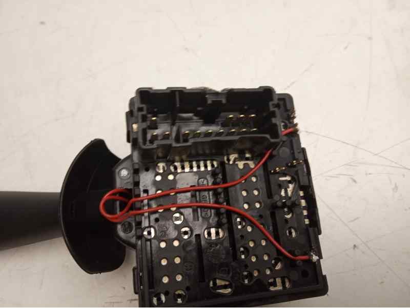 Recambio de mando limpia para dacia dokker ambiance referencia OEM IAM 255675391R  