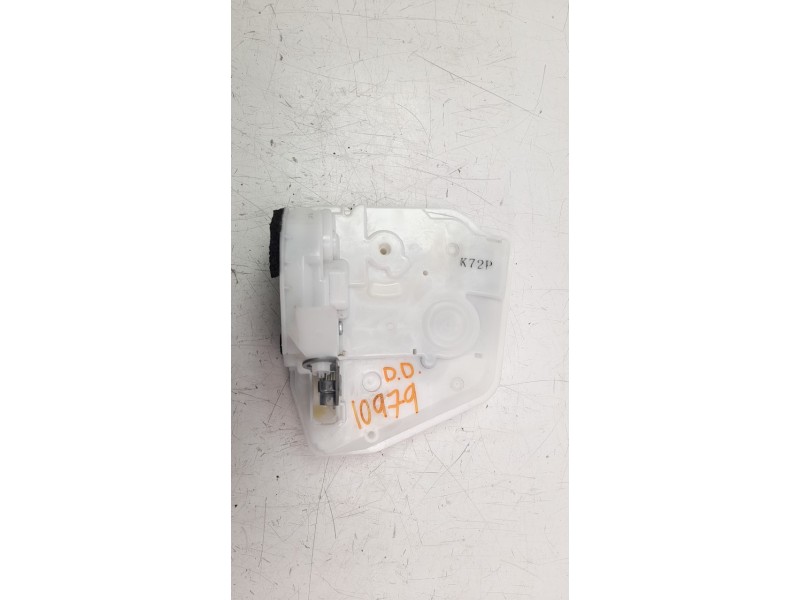 Recambio de cerradura puerta delantera derecha para mazda 2 lim. () 1.5 16v cat referencia OEM IAM DA6C58310  