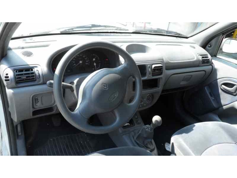 renault clio ii fase i (b/cbo) del año 1999