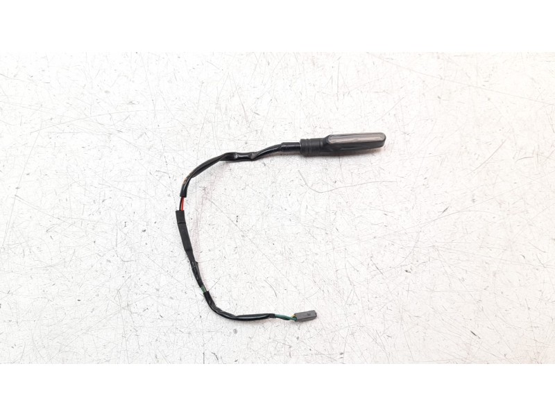 Recambio de piloto trasero izquierdo para kawasaki ninja 400 referencia OEM IAM 230370538  