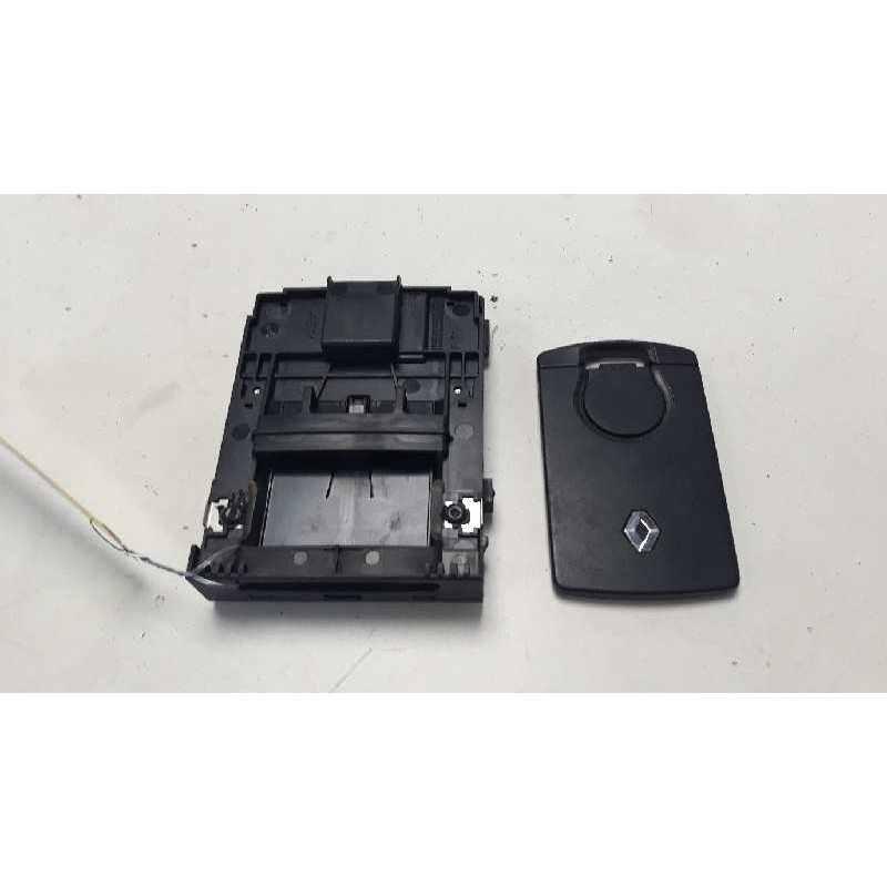 Recambio de conmutador de arranque para renault megane iii berlina 5 p dynamique referencia OEM IAM 285909828R  