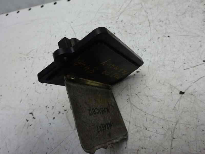 Recambio de resistencia calefaccion para mazda premacy (cp) td active referencia OEM IAM HM6360408  