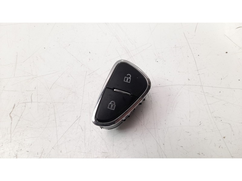 Recambio de interruptor para opel corsa e 1.4 referencia OEM IAM 13363826  
