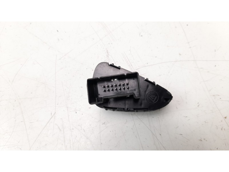 Recambio de interruptor para opel corsa e 1.4 referencia OEM IAM 13363826  
