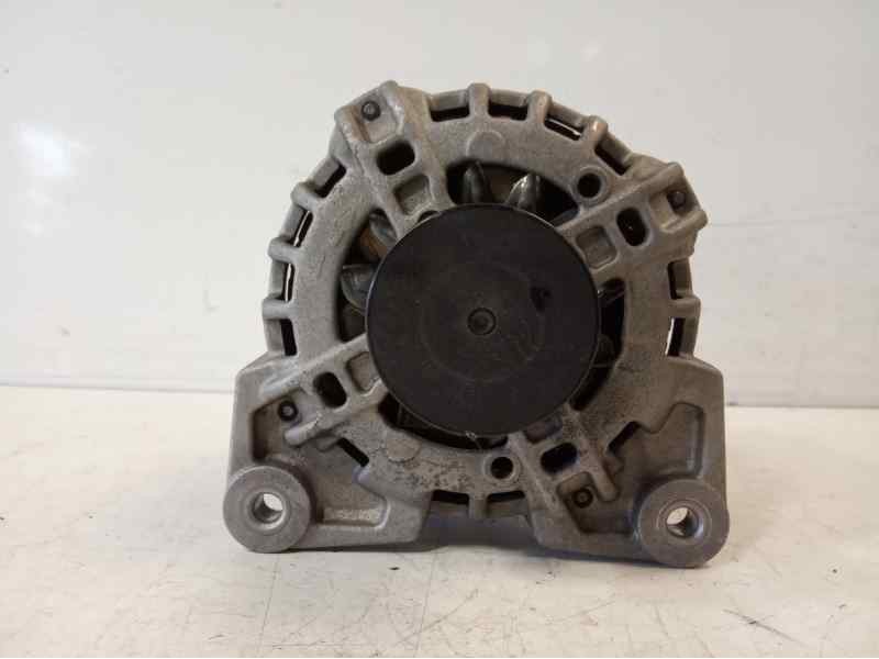 Recambio de alternador para renault clio iv technofeel referencia OEM IAM 231006677R ALF030051 