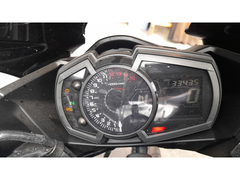 Recambio de cuadro instrumentos para kawasaki ninja 400 referencia OEM IAM 250310907  