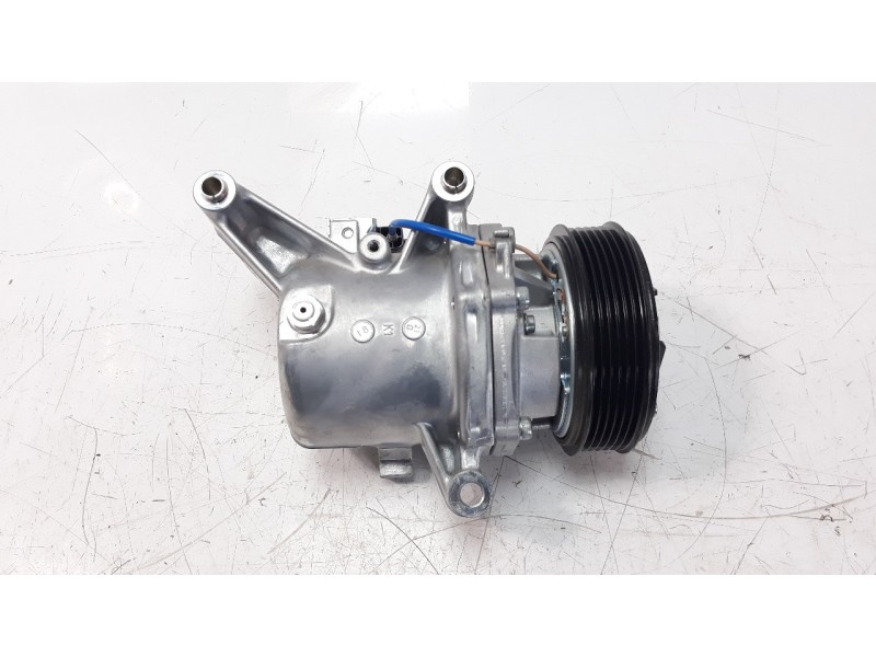 Recambio de compresor aire acondicionado para mazda 2 lim. () 1.5 16v cat referencia OEM IAM DB5H61450  