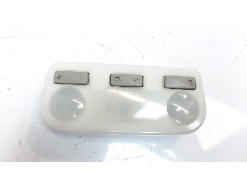 Recambio de luz interior para renault captur 1.5 dci diesel fap energy referencia OEM IAM 264300008R  