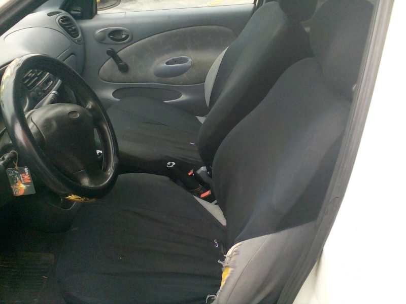 ford fiesta berl./courier del año 1998