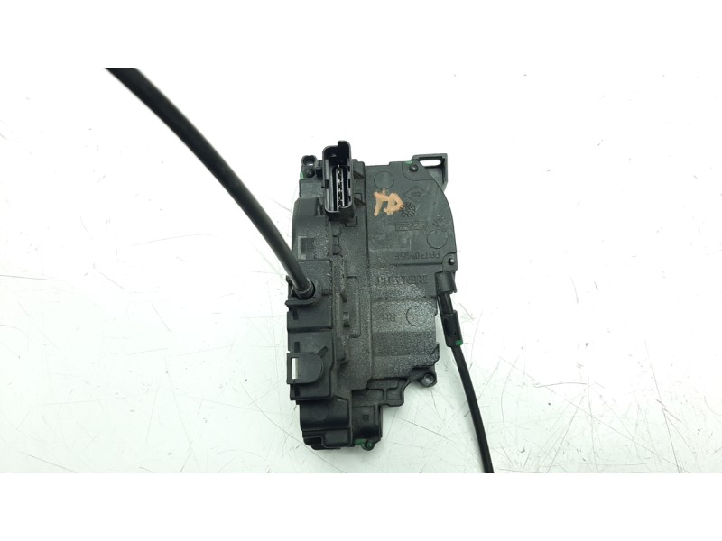 Recambio de cerradura puerta trasera derecha para renault scenic iii 1.5 dci diesel referencia OEM IAM 825020033R  