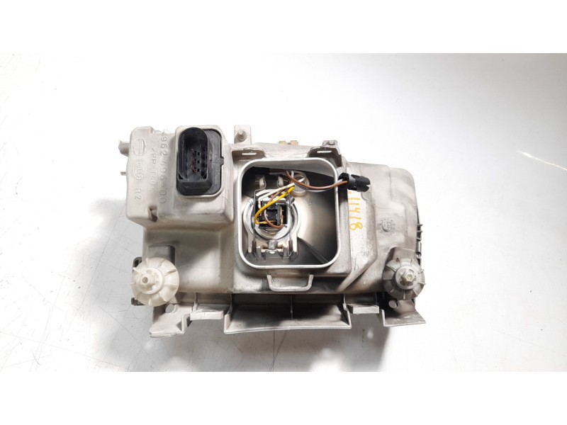 Recambio de faro derecho para volkswagen polo berlina (6n1) 1.9 diesel referencia OEM IAM 96249600 10123121003 VG0164803