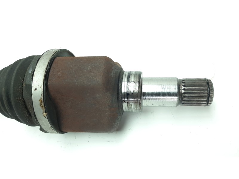 Recambio de transmision delantera izquierda para ford fiesta (ccn) 1.5 tdci cat referencia OEM IAM 8V513B437CD F2128 T68403