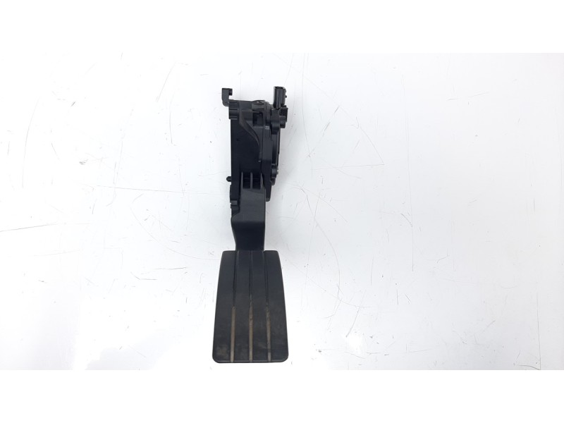 Recambio de potenciometro pedal para renault captur 1.5 dci diesel fap energy referencia OEM IAM 180029347R  
