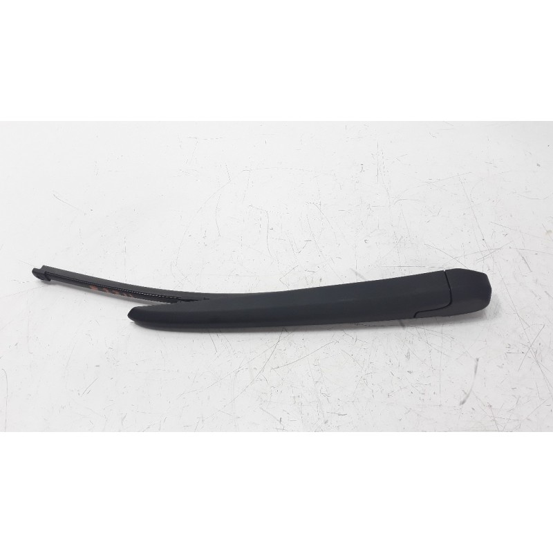 Recambio de brazo limpia trasero para mercedes-benz clase glb (bm 247) 1.3 cat referencia OEM IAM A1568201800  