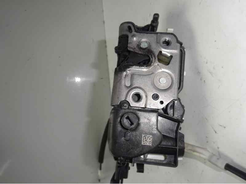 Recambio de cerradura puerta delantera derecha para citroen c3 collection referencia OEM IAM 9800624680  