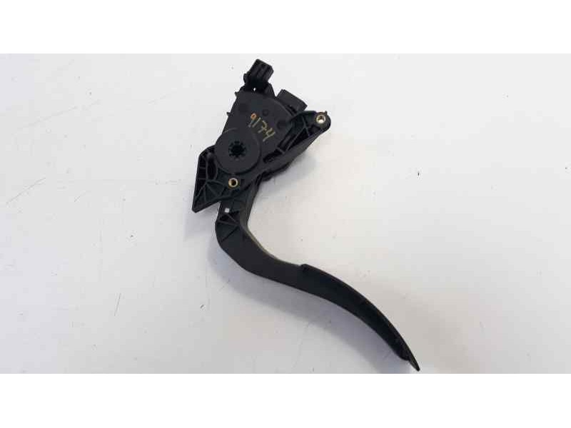 Recambio de potenciometro pedal para renault clio iv dynamique referencia OEM IAM 180029347R  