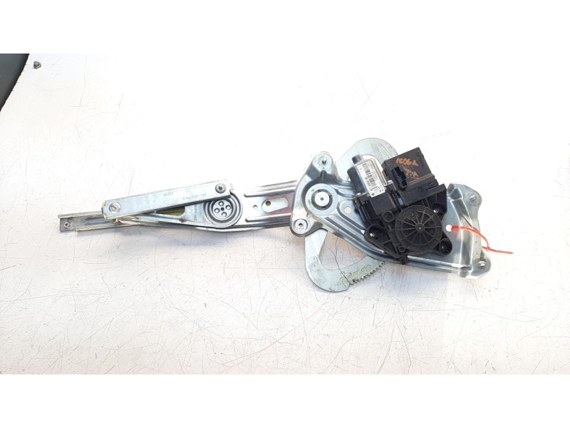 Recambio de elevalunas trasero derecho para renault scenic iii 1.5 dci diesel referencia OEM IAM 827300005R 106199118 