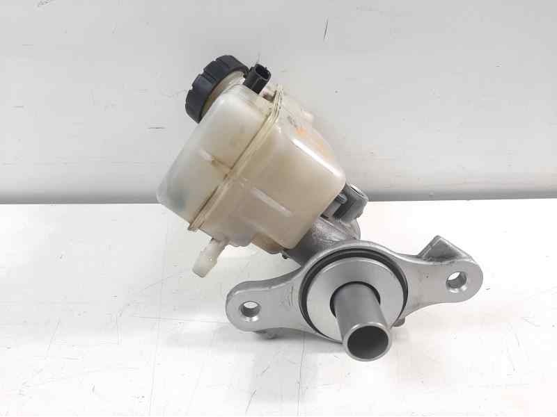 Recambio de bomba freno para renault clio iv dynamique referencia OEM IAM 460915125R  