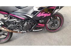 Recambio de colector escape para kawasaki ninja 400 referencia OEM IAM 391780315   2