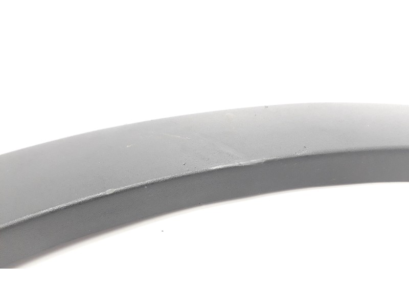 Recambio de aletin trasero izquierdo para kia sportage emotion 4x4 referencia OEM IAM 877413U00  