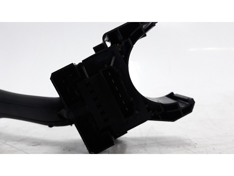 Recambio de mando limpia para volkswagen golf iv berlina (1j1) 1.9 tdi referencia OEM IAM 4BO953503H  