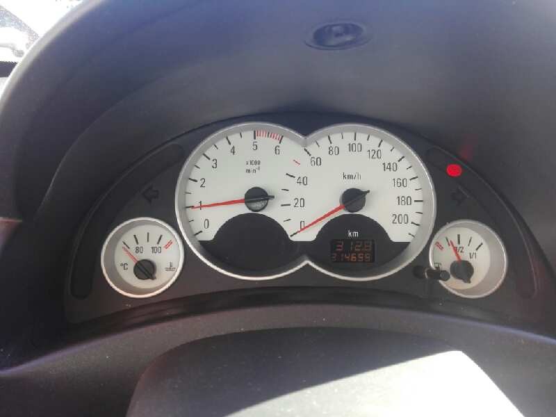 opel corsa c del año 2006