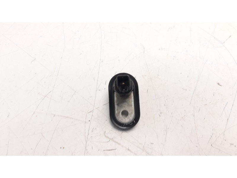 Recambio de interruptor para toyota rav 4 referencia OEM IAM 8423160070  
