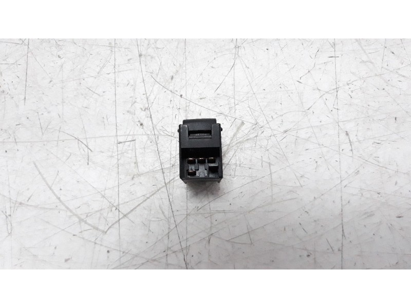 Recambio de mando elevalunas trasero derecho para volkswagen golf iv berlina (1j1) 1.9 tdi referencia OEM IAM 3B0959855B  