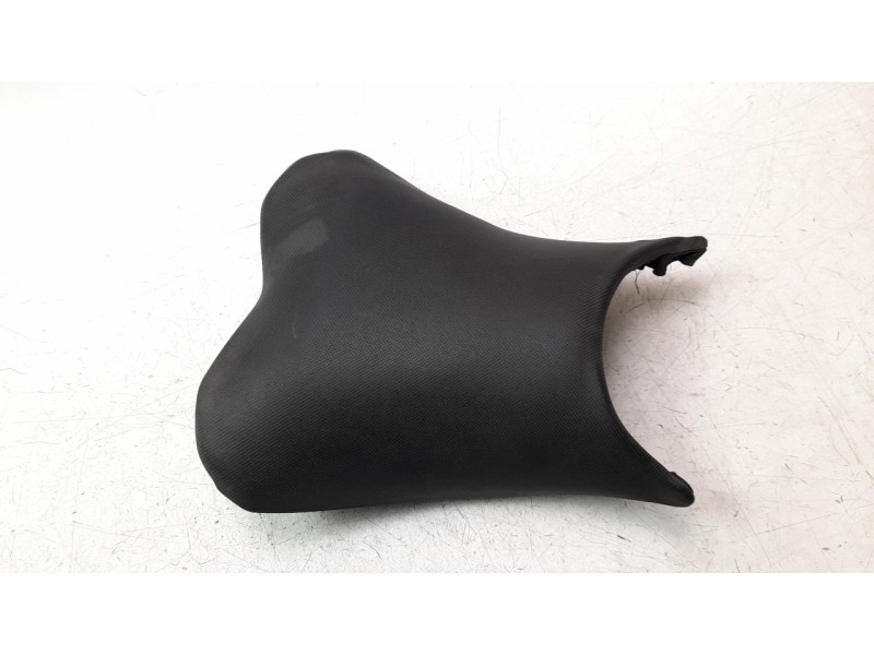 Recambio de asiento delantero para kawasaki ninja 400 referencia OEM IAM 530660619MA  
