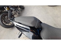 Recambio de asiento trasero para kawasaki ninja 400 referencia OEM IAM 53066061312Y   2