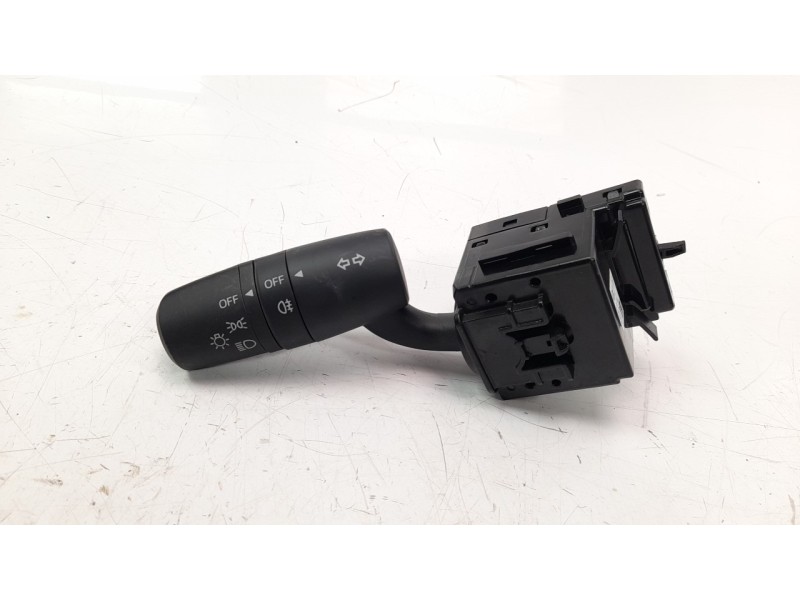 Recambio de mando intermitentes para mazda 2 lim. () 1.5 16v cat referencia OEM IAM TL02A104J  