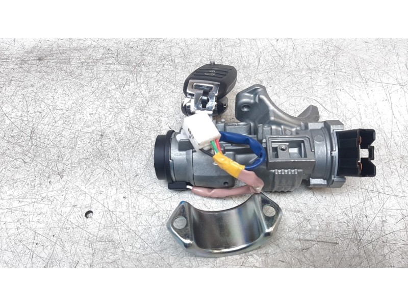 Recambio de conmutador de arranque para kia rio (yb) 1.2 cat referencia OEM IAM 81900H8D00  