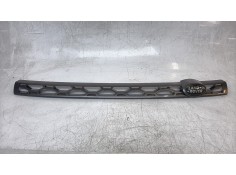 Recambio de rejilla delantera para land rover discovery sport pure referencia OEM IAM FK728A100CAW  