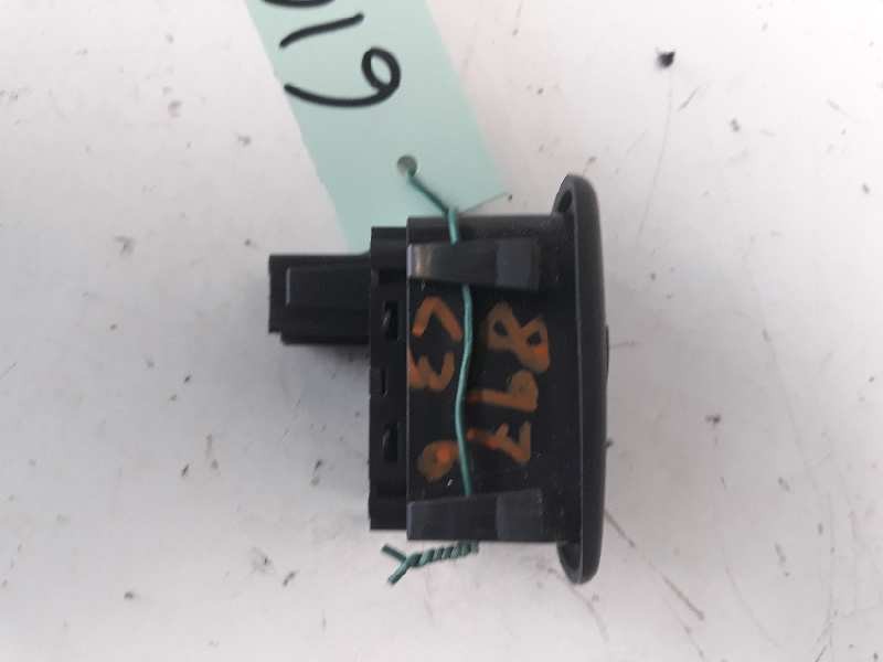 Recambio de mando elevalunas trasero derecho para citroen c3 collection referencia OEM IAM 96637535XT  