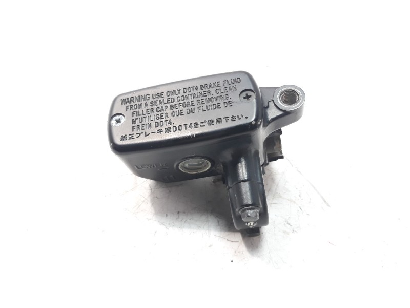 Recambio de bomba freno para honda nc 750 nc 750 x referencia OEM IAM 45510MGSD31  