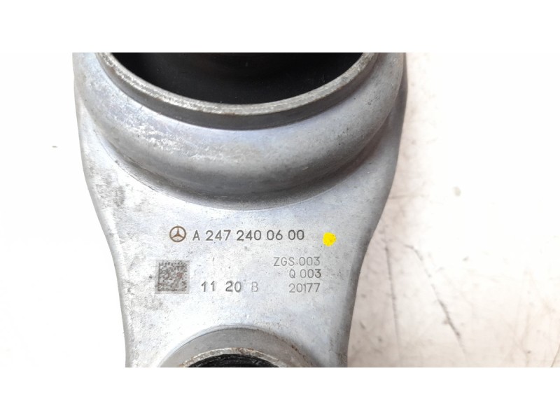 Recambio de soporte motor para mercedes-benz clase a berlina (bm 177) a 250 e (177.186) referencia OEM IAM A2472400600  
