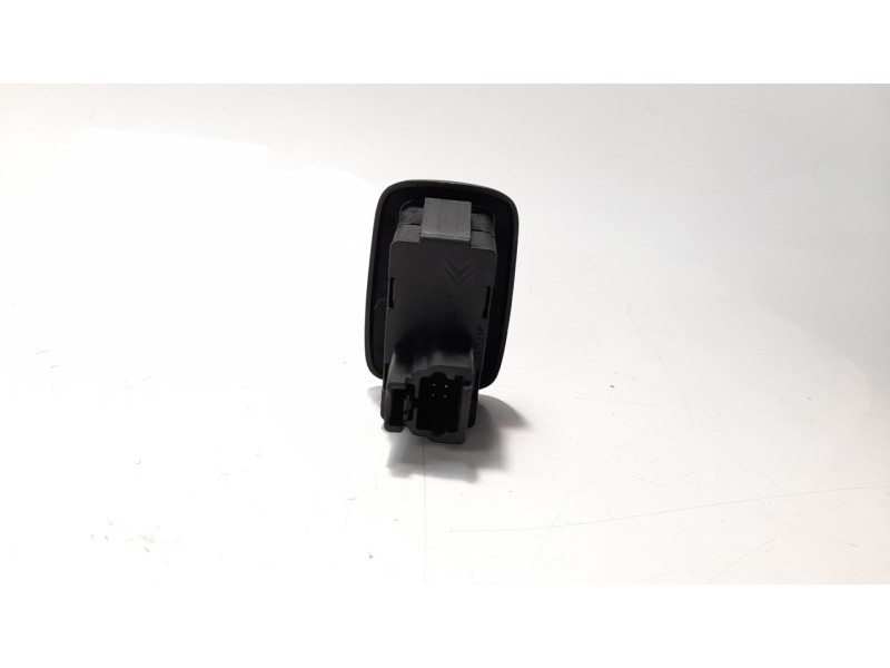 Recambio de mando elevalunas trasero izquierdo para citroen c5 berlina 1.6 hdi cat (9hy / dv6ted4) referencia OEM IAM 6554HK  