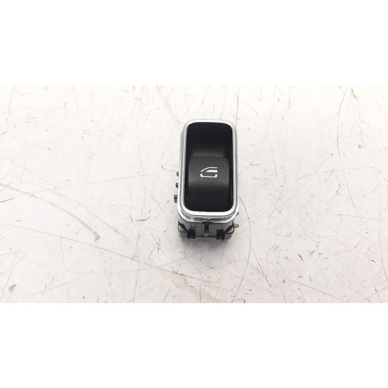 Recambio de mando elevalunas delantero derecho para mercedes-benz clase glb (bm 247) 1.3 cat referencia OEM IAM 1679050201  