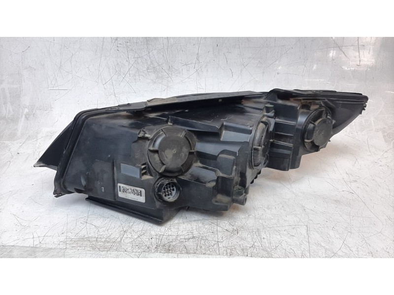 Recambio de faro derecho para land rover discovery sport pure referencia OEM IAM FK7213W029BF  