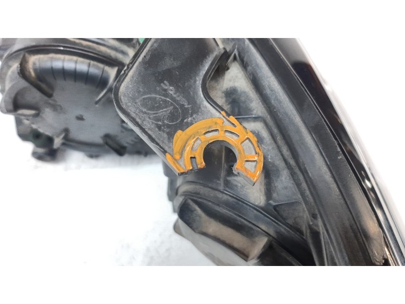 Recambio de faro derecho para land rover discovery sport pure referencia OEM IAM FK7213W029BF  