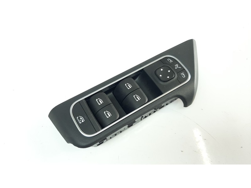 Recambio de mando elevalunas delantero izquierdo para mercedes-benz clase glb (bm 247) 1.3 cat referencia OEM IAM A1679059803  