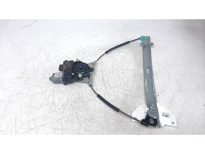 Recambio de elevalunas delantero izquierdo para kia rio (yb) 1.2 cat referencia OEM IAM 82401H8110  