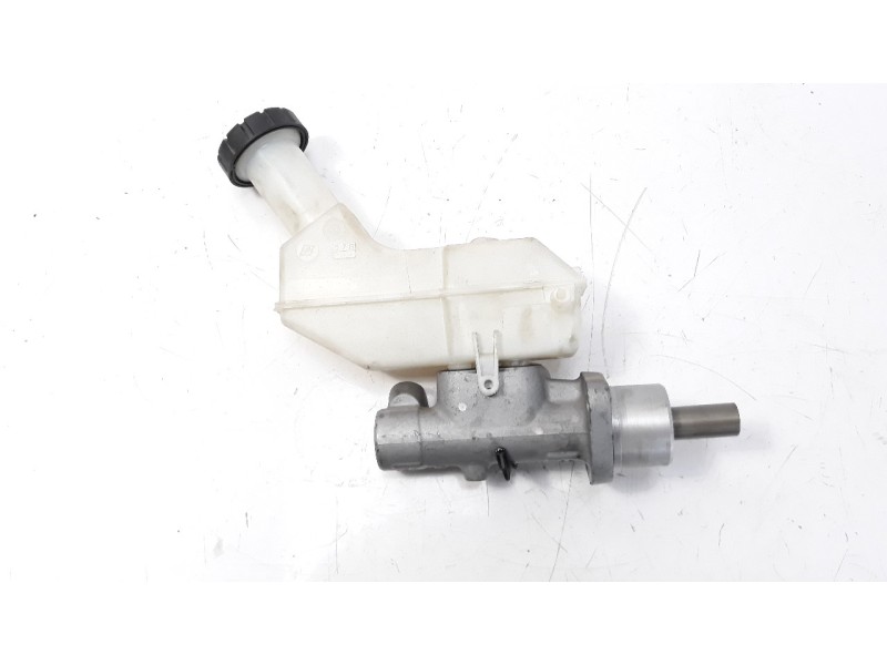 Recambio de bomba freno para renault clio iii 1.2 referencia OEM IAM   