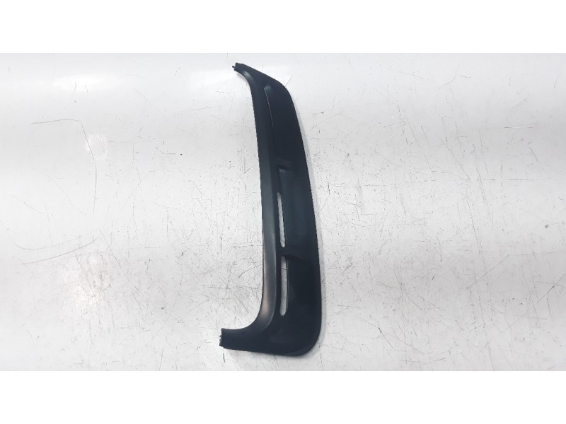 Recambio de moldura para nissan terrano/terrano.ii (r20) 3.0 td cat referencia OEM IAM   
